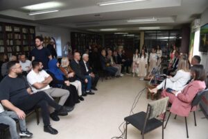 ZUM_0205 ZUM_0205
