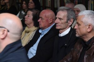 ZUM_0230 ZUM_0230